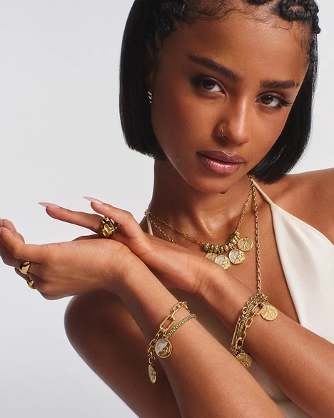Musician-Starring Jewelry Capsules - Tyla Sports the New PandoraTalisman Collection in a New Ad (TrendHunter.com)
