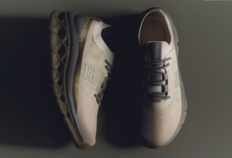 Autumnal Aerodynamic Sneakers - The D.Franklin Aero Sneakers are Suited for Leisure or Performance (TrendHunter.com)