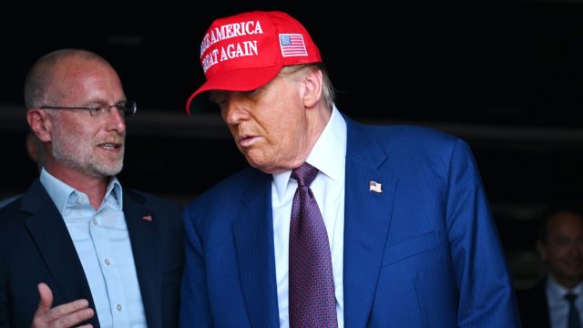 ABC shelves ‘Kimmel Live’ after Trump FCC threat