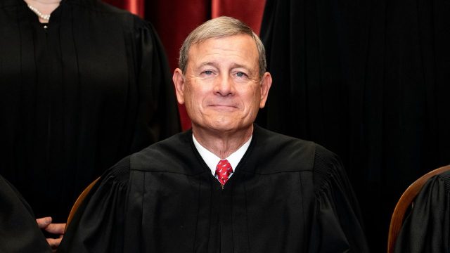 Supreme Court: Judging 20 years of Roberts