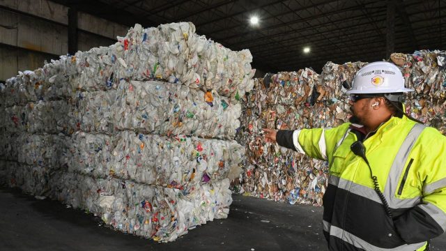 ‘Use as little plastic as possible’