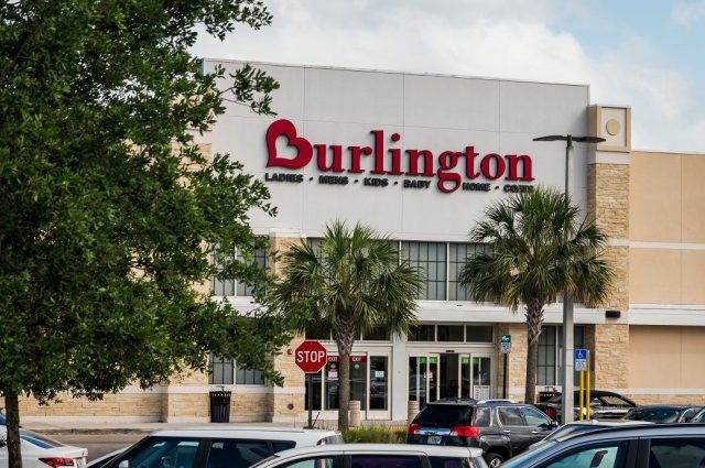 Moderate momentum defines global fashion’s Q2 2025 results