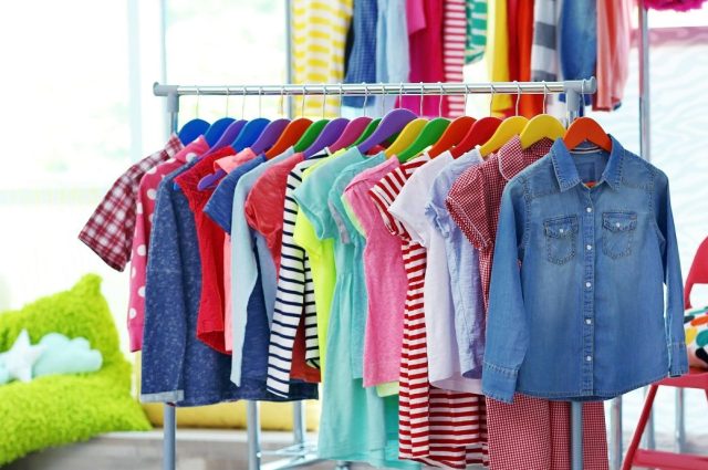 Australia’s apparel imports dip 2% as textile imports edge higher
