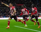 Granit Xhaka pegs back Everton to deny Moyes winning return to Sunderland