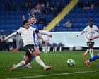 Sam Kerr marks first Chelsea start in nearly two years with double in rout of St Pölten