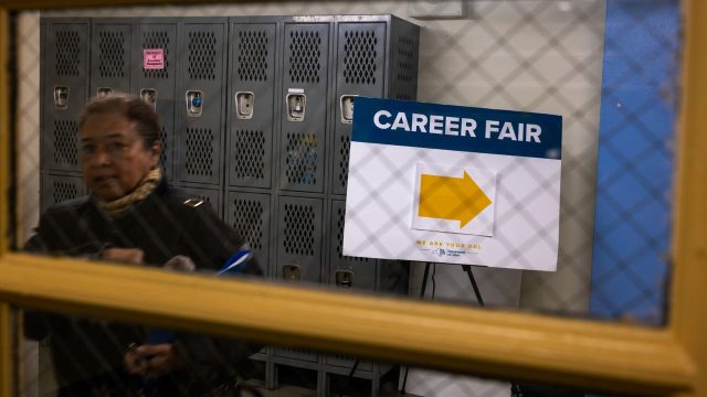 Unemployment rate ticks up amid fall job losses