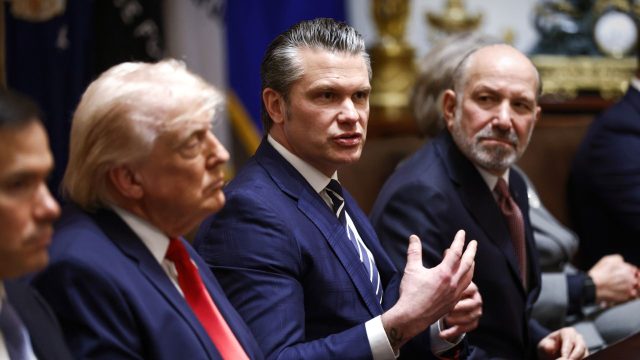 Judge sides with Anthropic in Pentagon AI fight