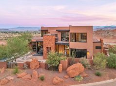 6 sun-kissed homes in the desert
