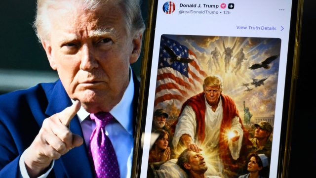 Trump deletes Jesus image after backlash