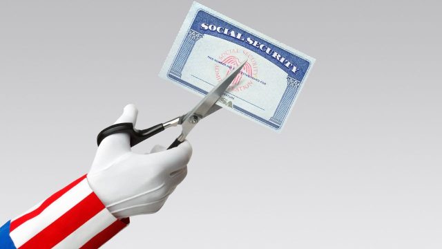 3 tips for retirees to get ahead of potential Social Security cuts