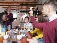 How to stop social pressures from wrecking your budget