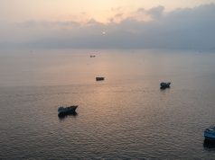 Iran and US trade strikes in Hormuz power struggle