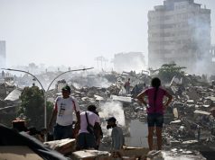 Venezuela deaths rise amid search for quake survivors