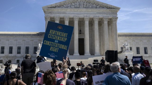Divided Supreme Court affirms birthright citizenship