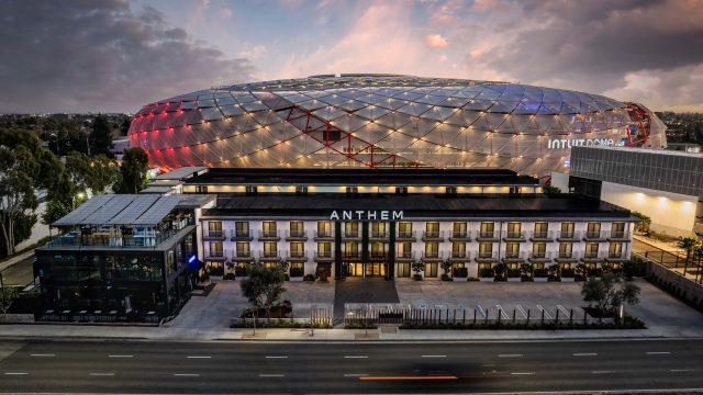 Closer is better when it comes to game-day lodging. These 7 hotels are all about stadium proximity.