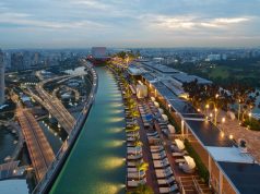 7 of the world’s biggest — and best — hotel pools