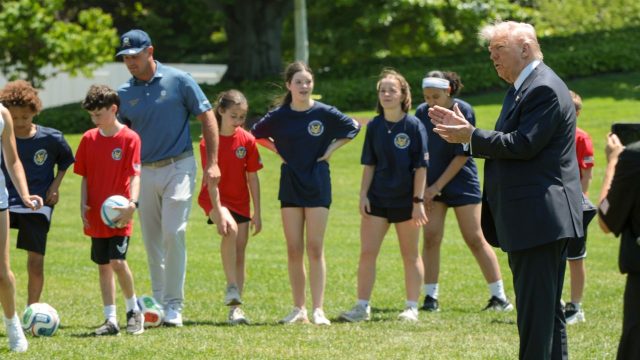 The revived Presidential Fitness Test has doctors giving conflicting diagnoses