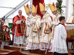 Vatican excommunicates splinter sect over bishops