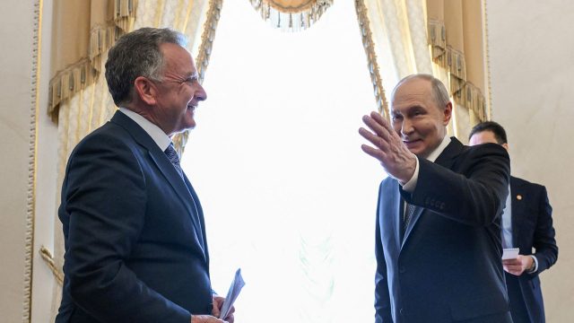 Trump pivots away from Ukraine and toward Russia