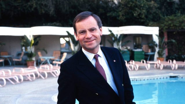 Jeffrey Archer: the politician and novelist jailed for perjury