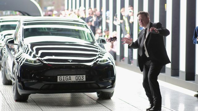 Elon Musk could consolidate his power in SpaceX-Tesla megamerger